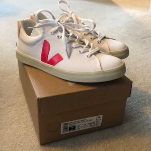 Veja Esplar Canvas Sneakers
